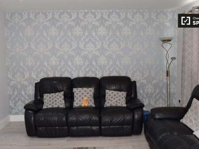 Room to rent in Lucan, North Tipperary