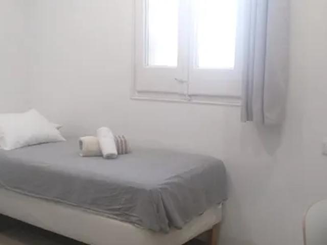 Habitación en alquiler en El Prat De Llobregat, Barcelona