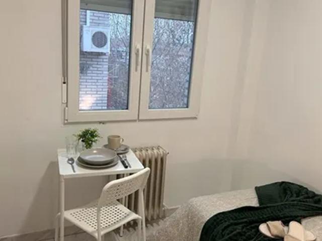 Habitación en alquiler en La Avanzada - La Cueva, Fuenlabrada