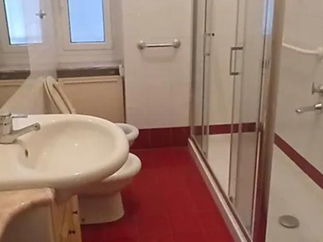 Stanza in affitto a Centro Est, Serra Riccò