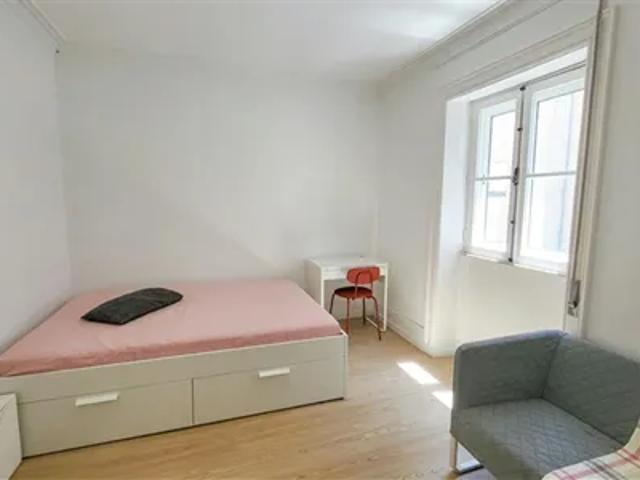 Quarto alugar em Gondomar, Porto