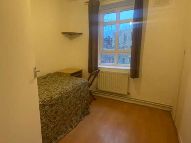 Room for rent in South Hackney, Greater London