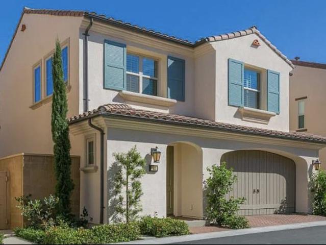 Room for rent in Stonegate, Irvine