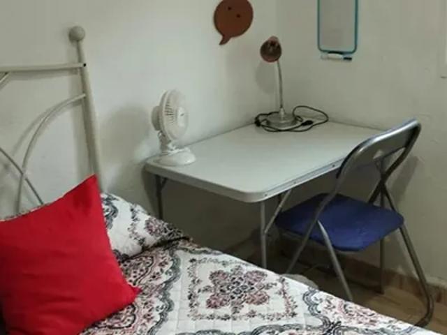 Habitación en alquiler en Gran Eje, Jaén