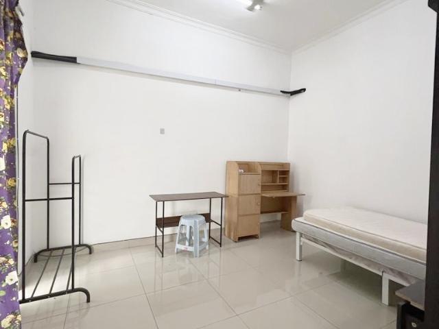 House for rent in Petaling, Alam Impian