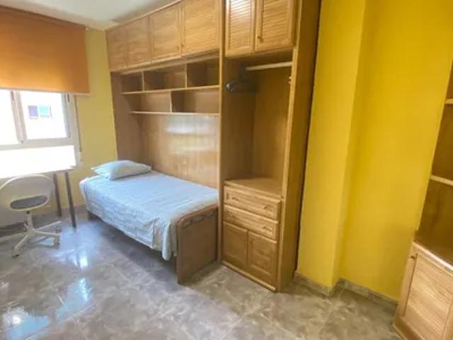 Habitación en alquiler en Las Rozas De Madrid, Madrid