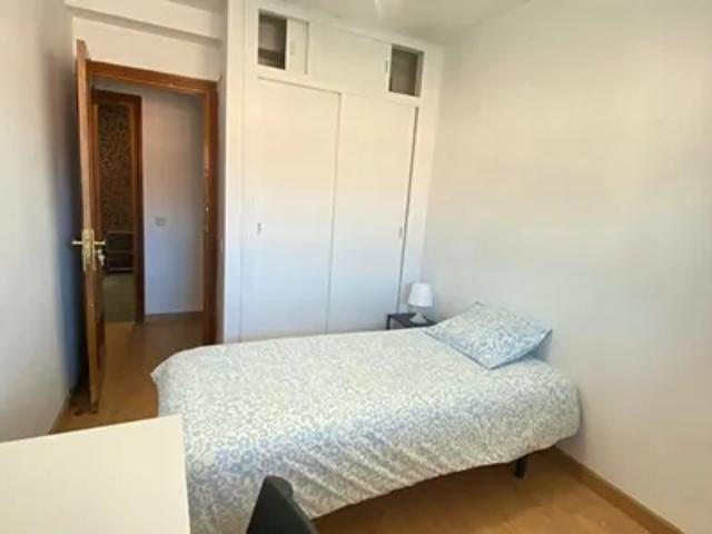 Habitación en alquiler en Las Rozas De Madrid, Madrid