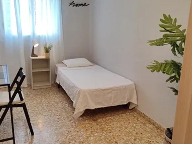 Habitación en alquiler en Las Rozas De Madrid, Madrid