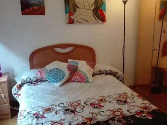 Habitación en alquiler en L'hospitalet De Llobregat, Barcelona