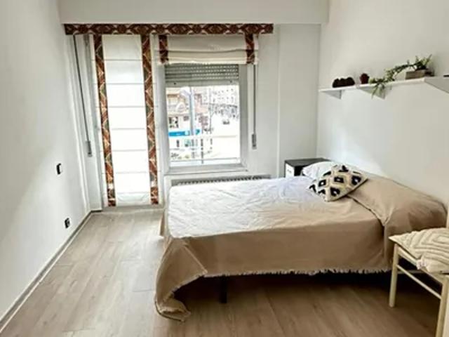Habitación en alquiler en Las Gaunas, Logroño