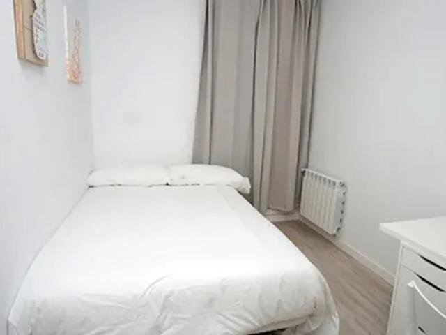 Habitación en alquiler en Medina-sidonia, Madrid