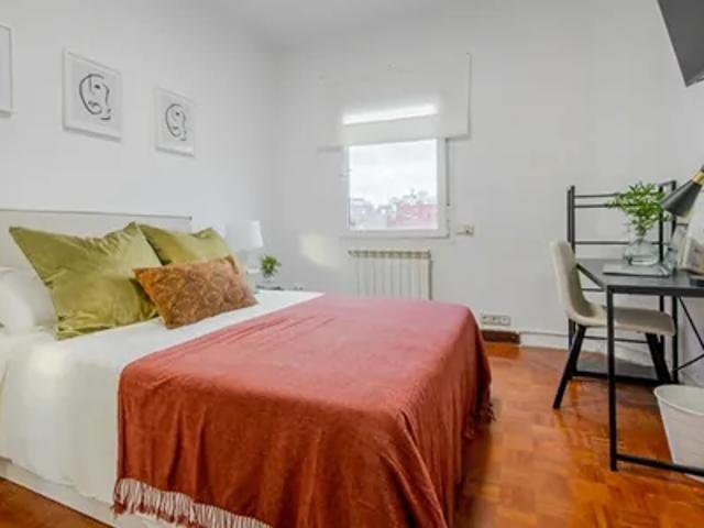 Habitación en alquiler en Medina-sidonia, Madrid