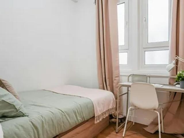 Habitación en alquiler en Moncloa-Aravaca, Medina-sidonia