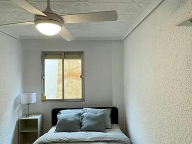 Habitación en alquiler en Manises, Valencia