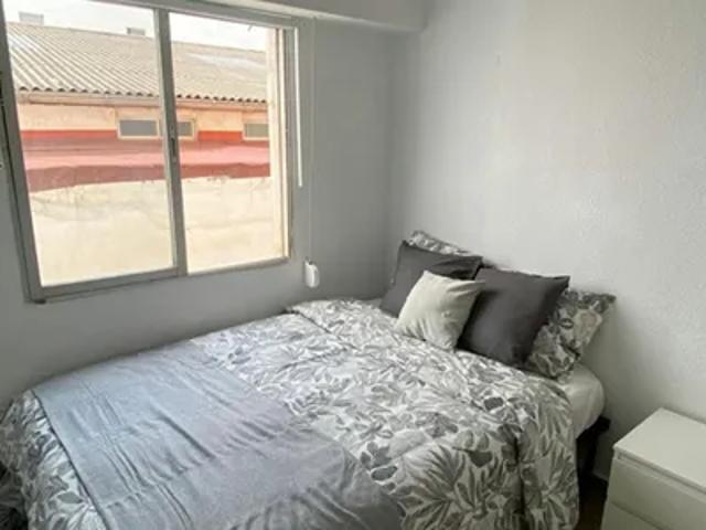 Habitación en alquiler en Manises, Valencia