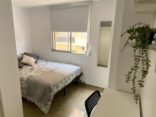 Habitación en alquiler en Manises, Valencia