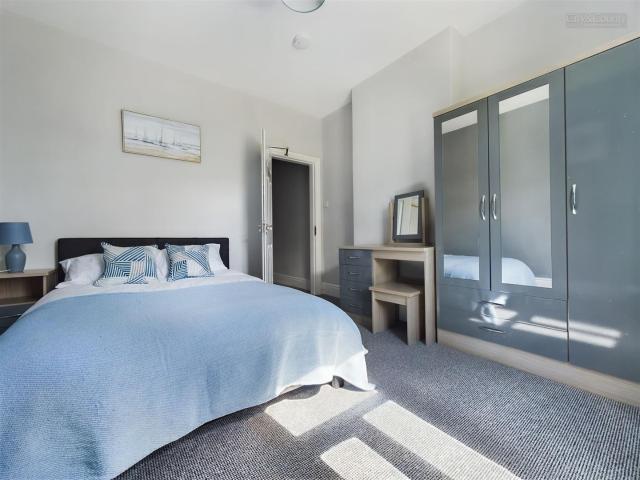 Room for rent in West Town, Peterborough