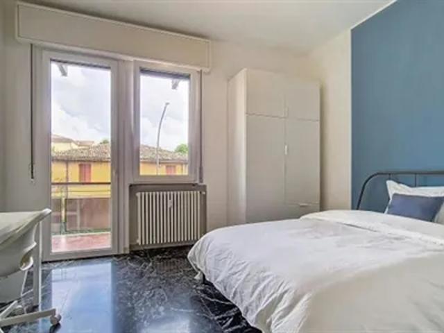 Stanza in affitto a Unione di Comuni della Romagna Forlivese, Quattro