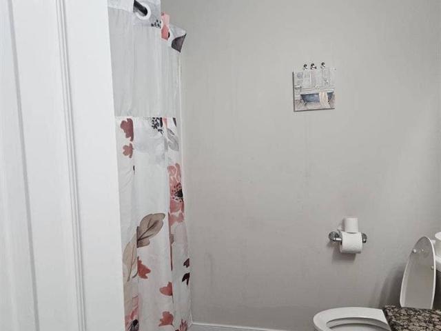 Room for rent in Virginia