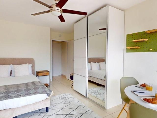 Zimmer kaufen in Mies, Waadt