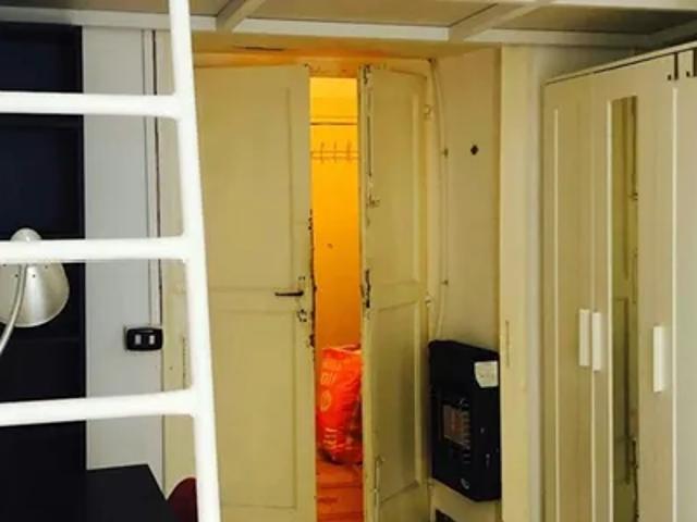 Stanza in affitto a Municipalità 2, Napola