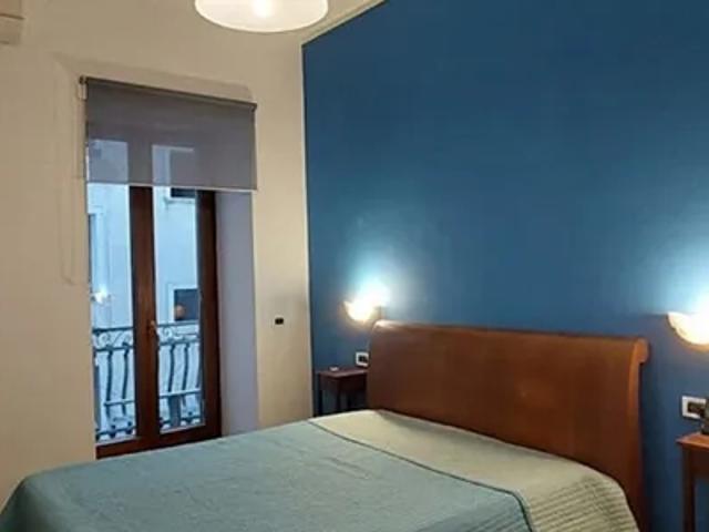 Stanza in affitto a Municipalità 2, Napola