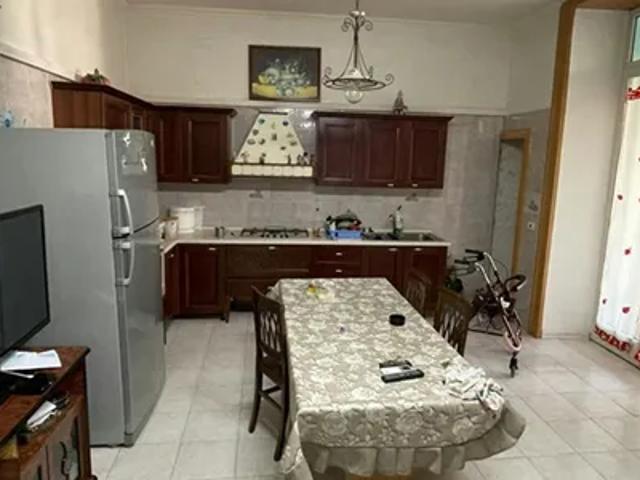 Stanza in affitto a Municipalità 4, Napola