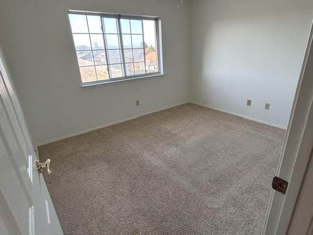 Room for rent in California