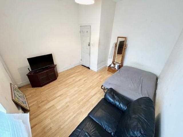 Room for rent in Round Hill, Brighton & Hove