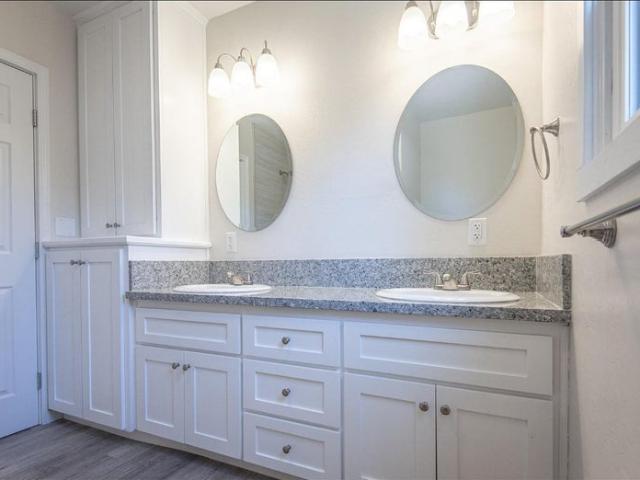 Room for rent in Reedley, California
