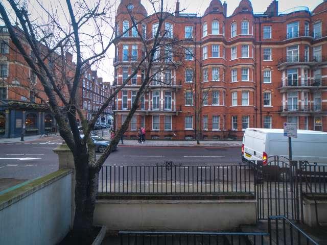 Room for rent in Earl's Court, Greater London