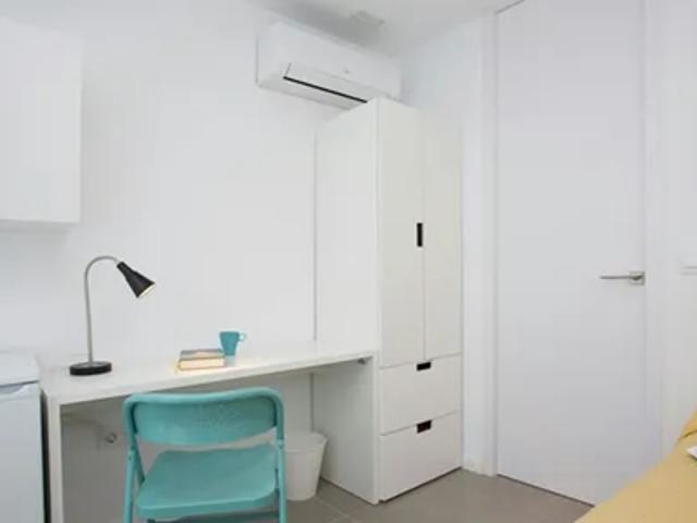 Habitación en alquiler en Rocafort, Valencia