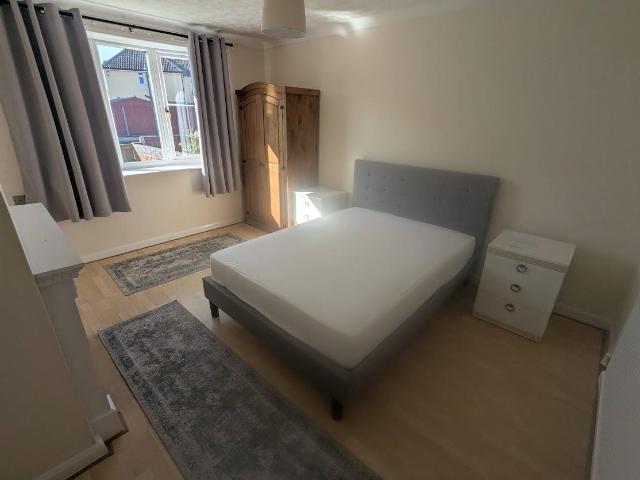 Room for rent in Key Street, Suffolk