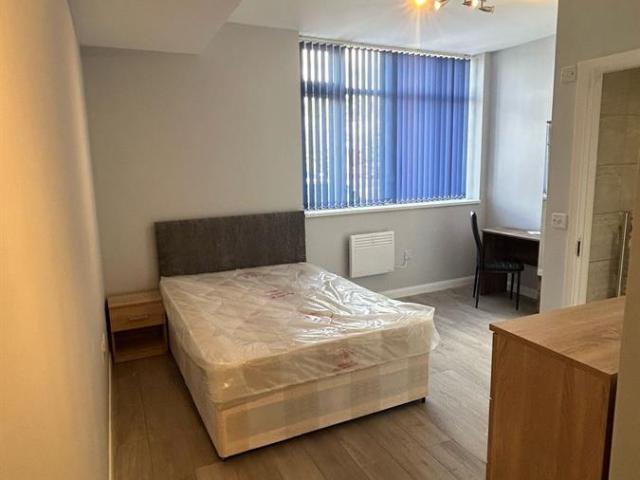 Room for rent in St Helens