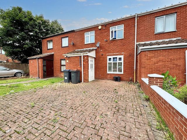 Room for rent in Winson Green, Isle Of Man