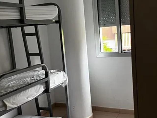 Habitación en alquiler en Santa Coloma De Gramenet, Barcelona