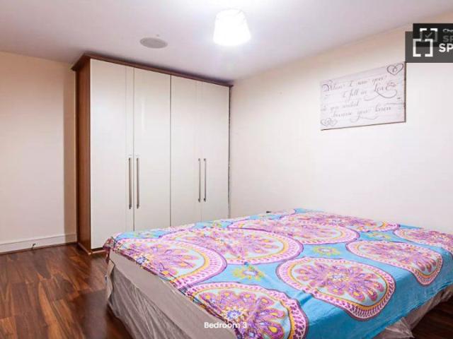 Room to rent in Lucan, North Tipperary
