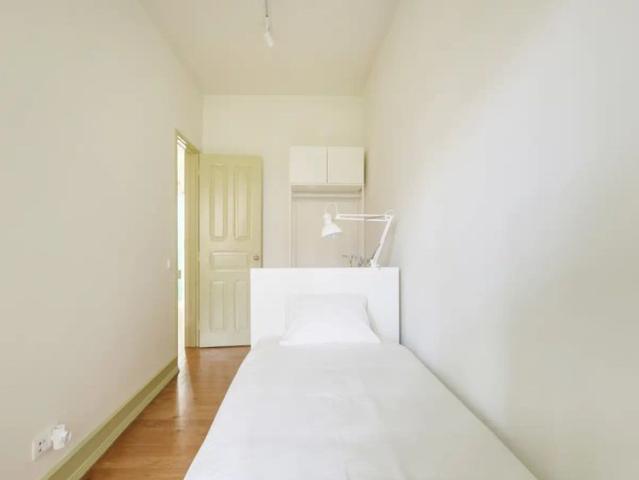 Quarto alugar em Avenidas Novas, Lisboa