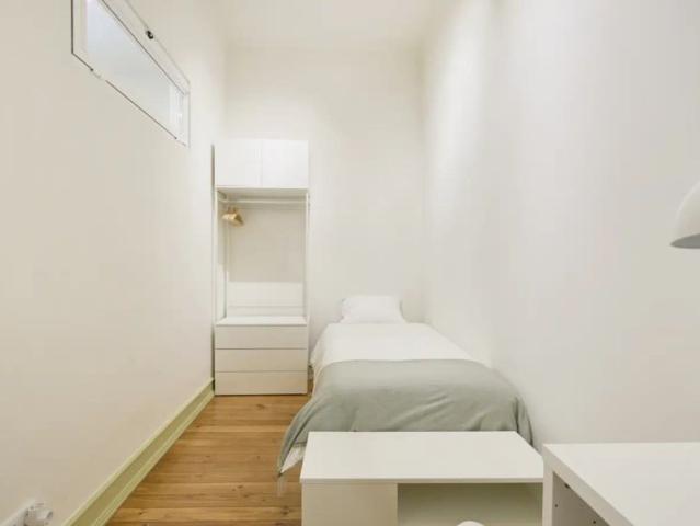 Quarto alugar em Avenidas Novas, Lisboa