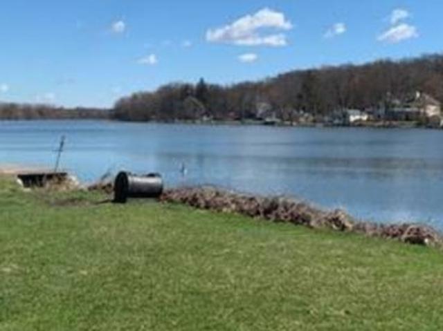 Room for rent in South Elgin, Illinois