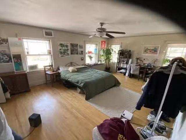 House for rent in Macalester - Groveland, Ramsey