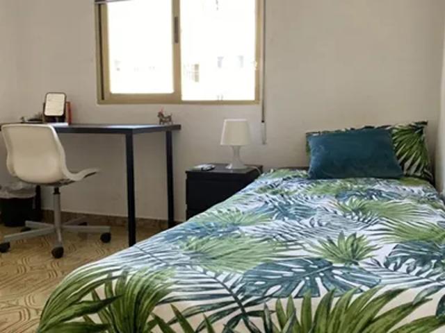 Habitación en alquiler en Tavernes De La Valldigna, Valencia