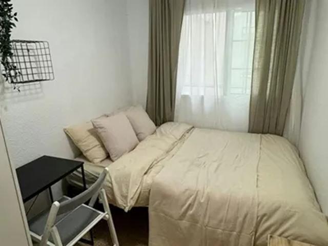 Habitación en alquiler en Tavernes De La Valldigna, Valencia