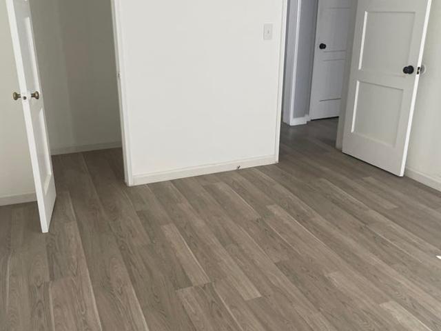 Room for rent in Van Nuys Neighborhood Council District, Canoga Park
