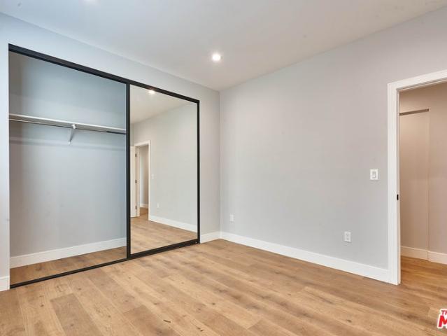 Room for rent in Canoga Park, California