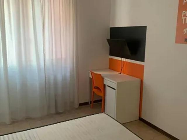Stanza in affitto a Nord-Ovest, Brenzone