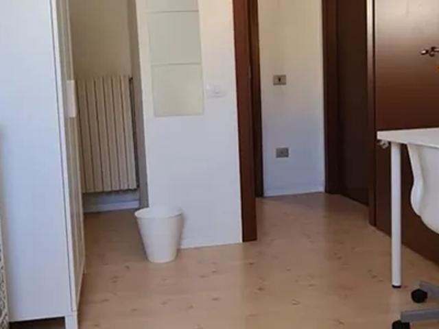 Stanza in affitto a Ferrovieri, Vicenza