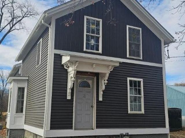 Room for rent in Hampden, Massachusetts