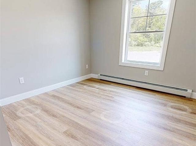 Room for rent in North Windham, Windham