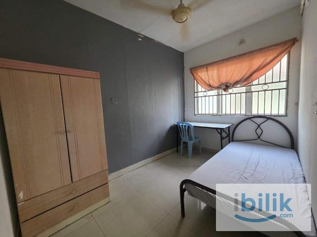 Room for rent in Petaling, Subang Jaya